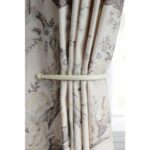 Laura Ashley Ball End Holdback Cream 1 1